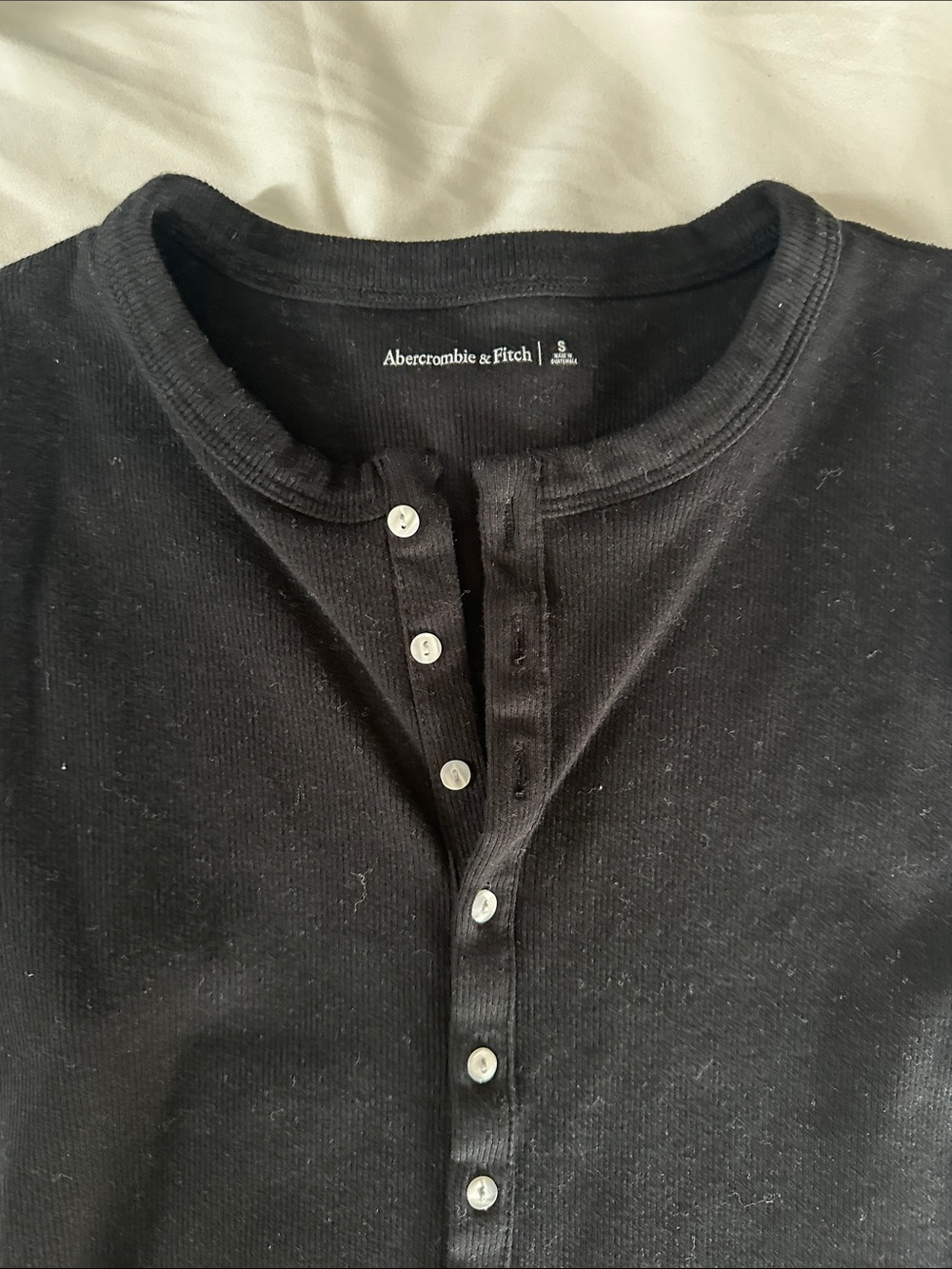 Abercrombie & Fitch Black Ribbed Sleeveless Button Tank - Picture 2 of 3